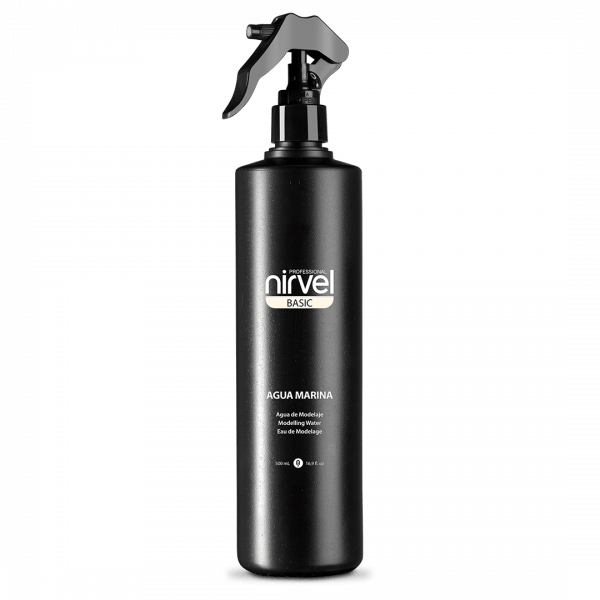 Salt water spray with sea foam extract. This effective formula provides your hair with minerals that support the hair renewal process. It gives the hair volume and body, leaving a subtle style with a light hold.