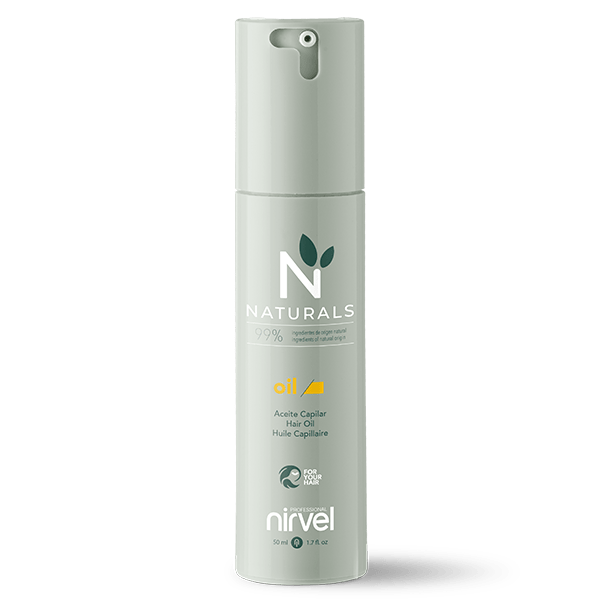 Nirvel Naturals hair oil is a light hair oil that quickly sinks in and moisturizes the hair, without weighing it down. The hair regains shine and feels soft immediately.
